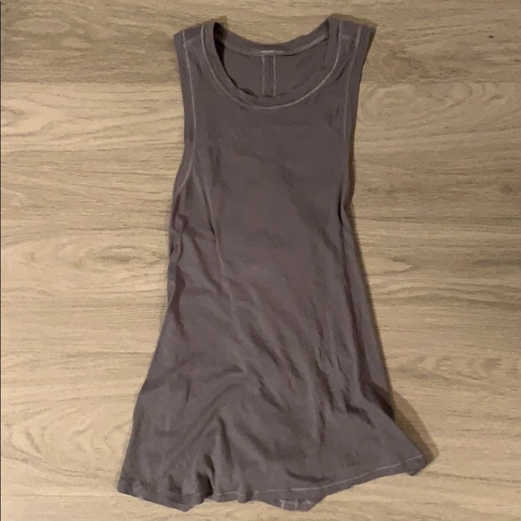 Grey lululemon cross back tank top - Picture 1 of 3